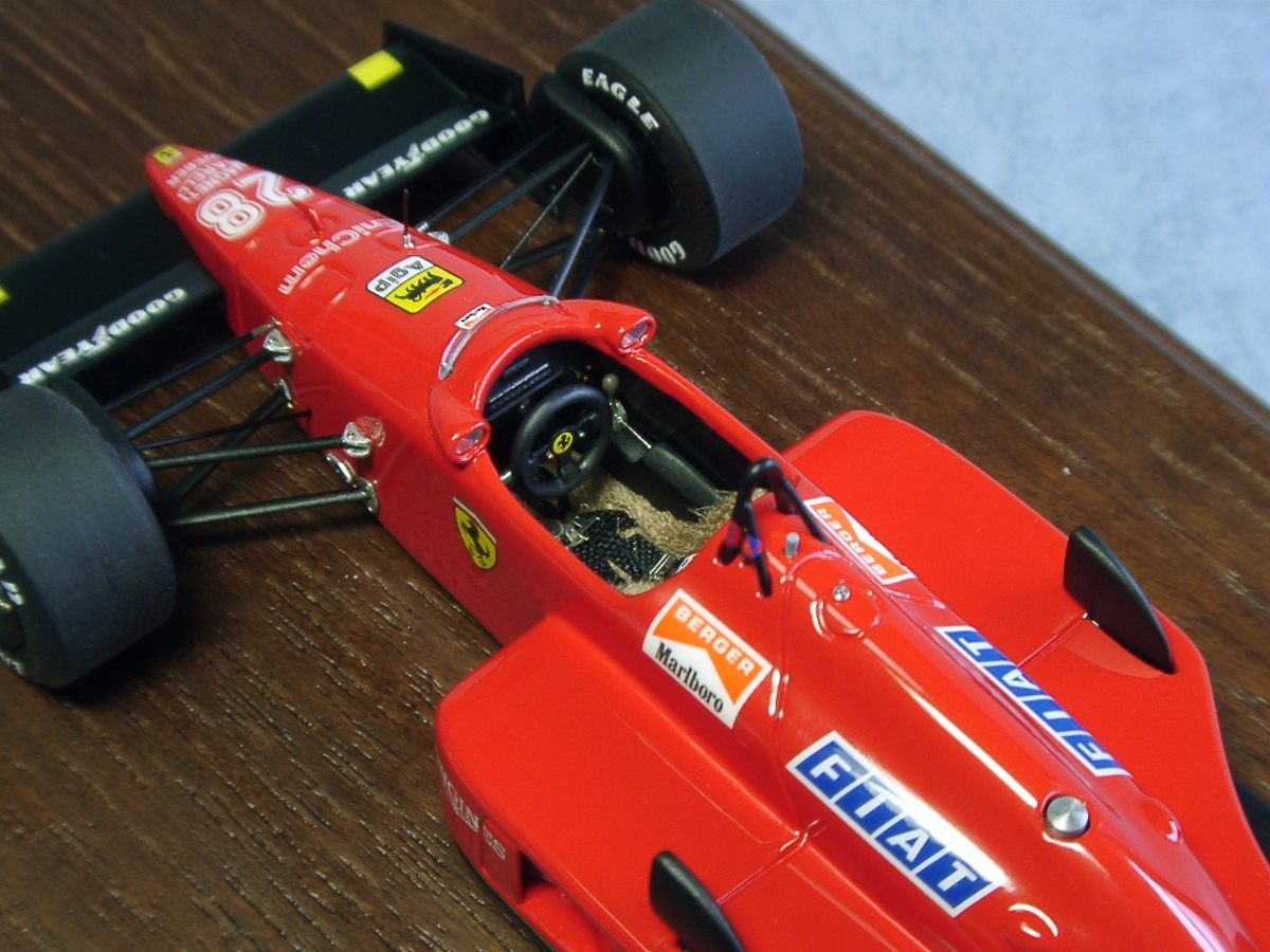 エヌエフ４３展示室: Ferrari F188 G.P. Italia